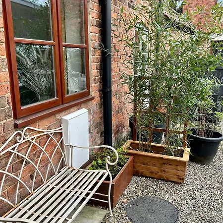 1 Bed Town Centre Free Private Parking Cycle Store Tatil Evi Boroughbridge