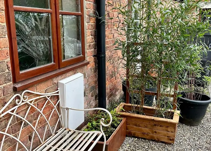 1 Bed Town Centre Free Private Parking Cycle Store Holiday home Boroughbridge